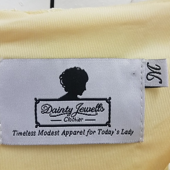 Yellow Dress - Picture 4 of 7